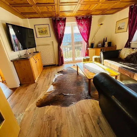 Casa de Férias Bergheimat In Fuer Bis Zu 14 Personen Burgberg (Bavaria)