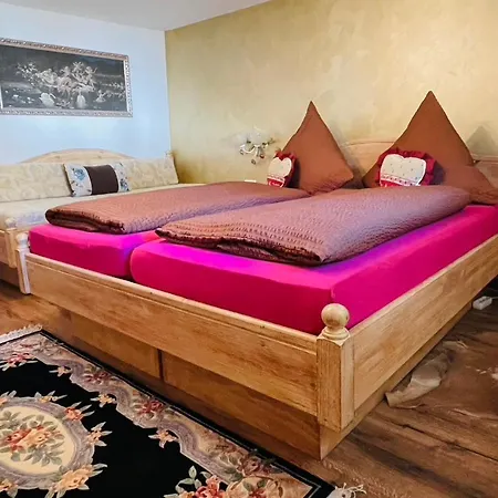 Holiday home Landhaus Bergheimat *